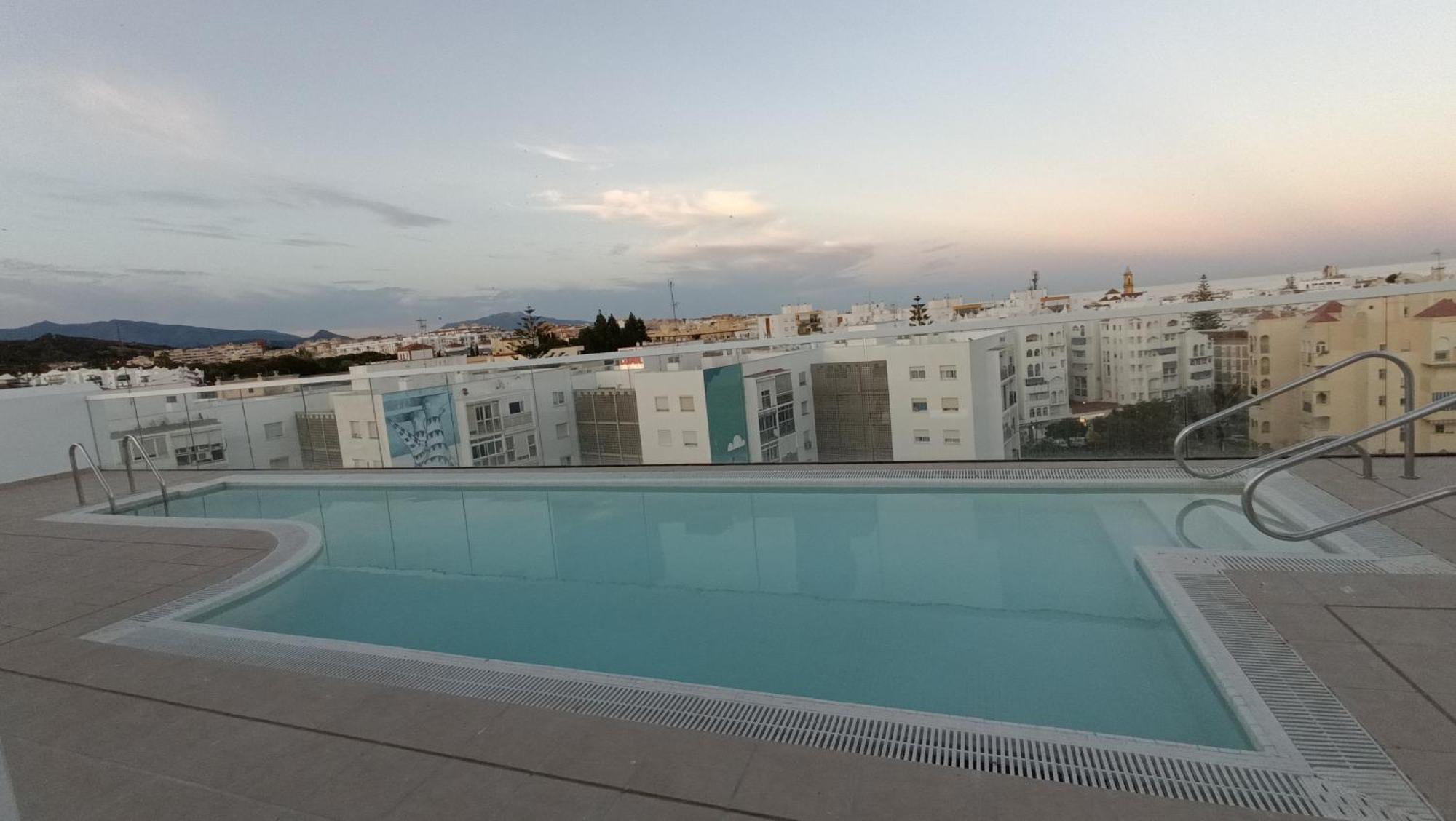Oasis In Estepona With Parking 5Min From The Beach Exterior photo